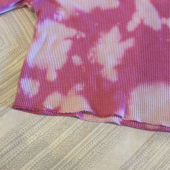 Katie J NYC Girls Pink Tie Dye Cropped Long Sleeve Waffle Shirt - Size XL - Picture 4 of 6